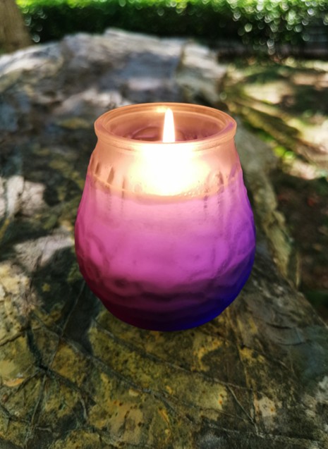 Citronella Kerze im Glas Echtwachskerze, bei brennender Flamme mit LED Farbwechsel, Frühling / Sommer