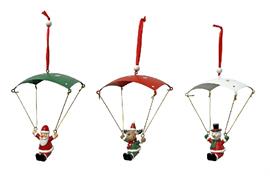 Deko Hänger Fallschirm XMAS  3-assortiert aus Metall  Farbe grün, rot, weiss