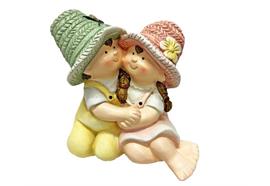 Dekofigure Kinder sitzend  Junge und Mädchen  H15.3cm