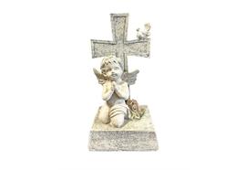 Engelfigur sitzend  an Kreuz angelehnt  H18.5cm